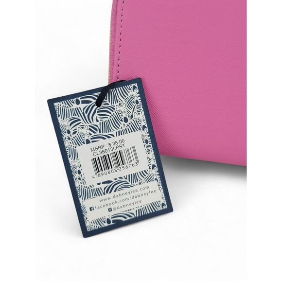 Dabney Lee Strawberry Print Pink Zip Wallet NWT Faux Leather‎ Clutch - Picture 7 of 7